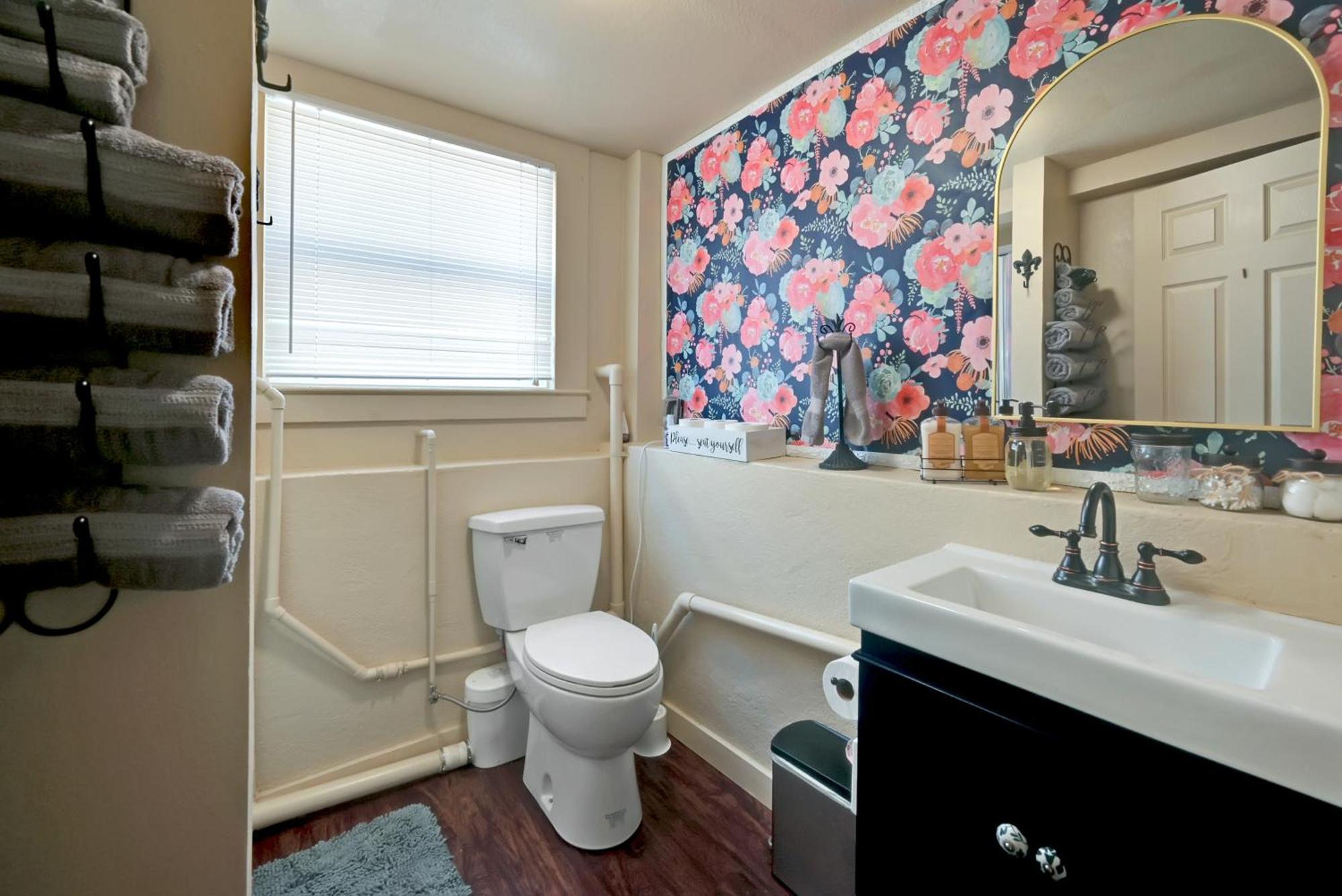 Spacious Downtown Jackson Retreat- Historic Hangout Екстер'єр фото
