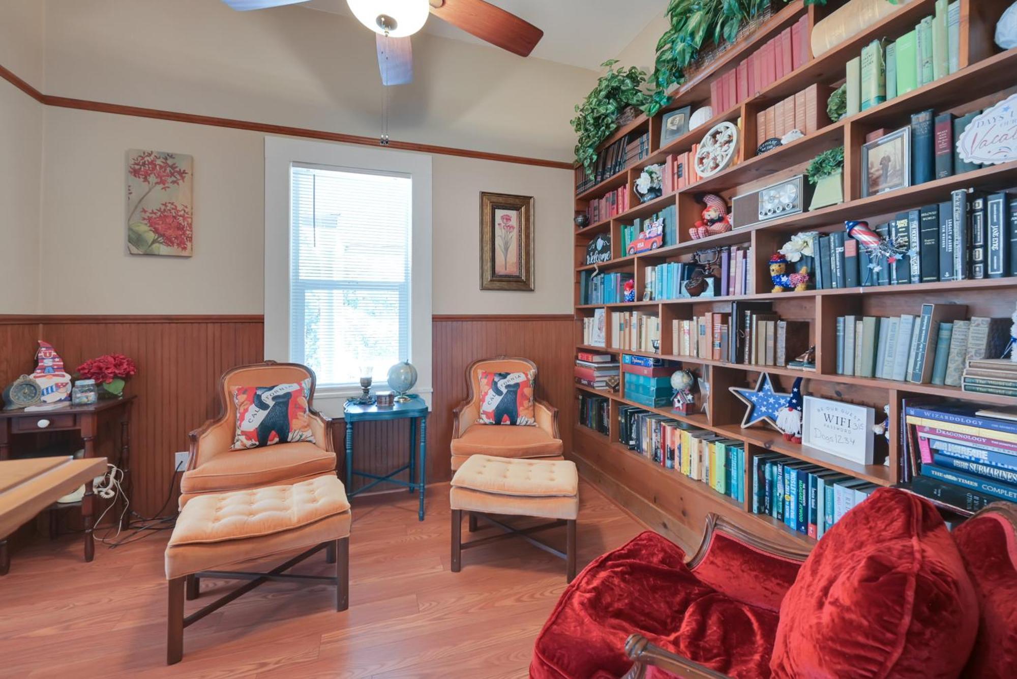 Spacious Downtown Jackson Retreat- Historic Hangout Екстер'єр фото